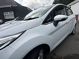 Used 2015 Ford Fiesta Zetec White - Interior and Exterior details 9