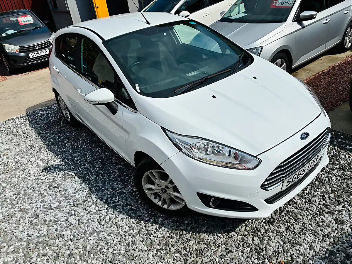 Used 2015 Ford Fiesta Zetec White - Interior and Exterior details 18
