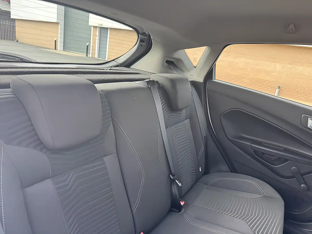Used 2015 Ford Fiesta Zetec White - Interior and Exterior details 14