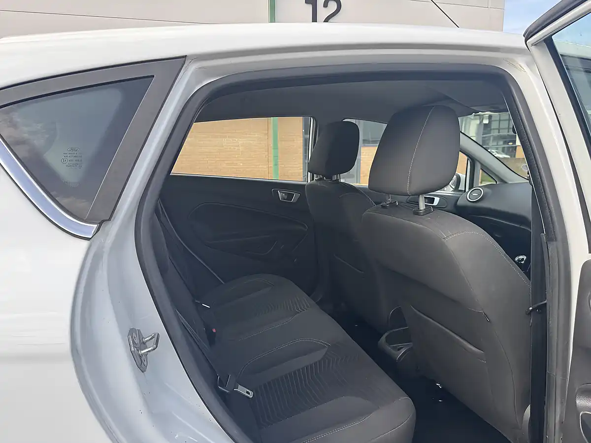 Used 2015 Ford Fiesta Zetec White - Interior and Exterior details 15