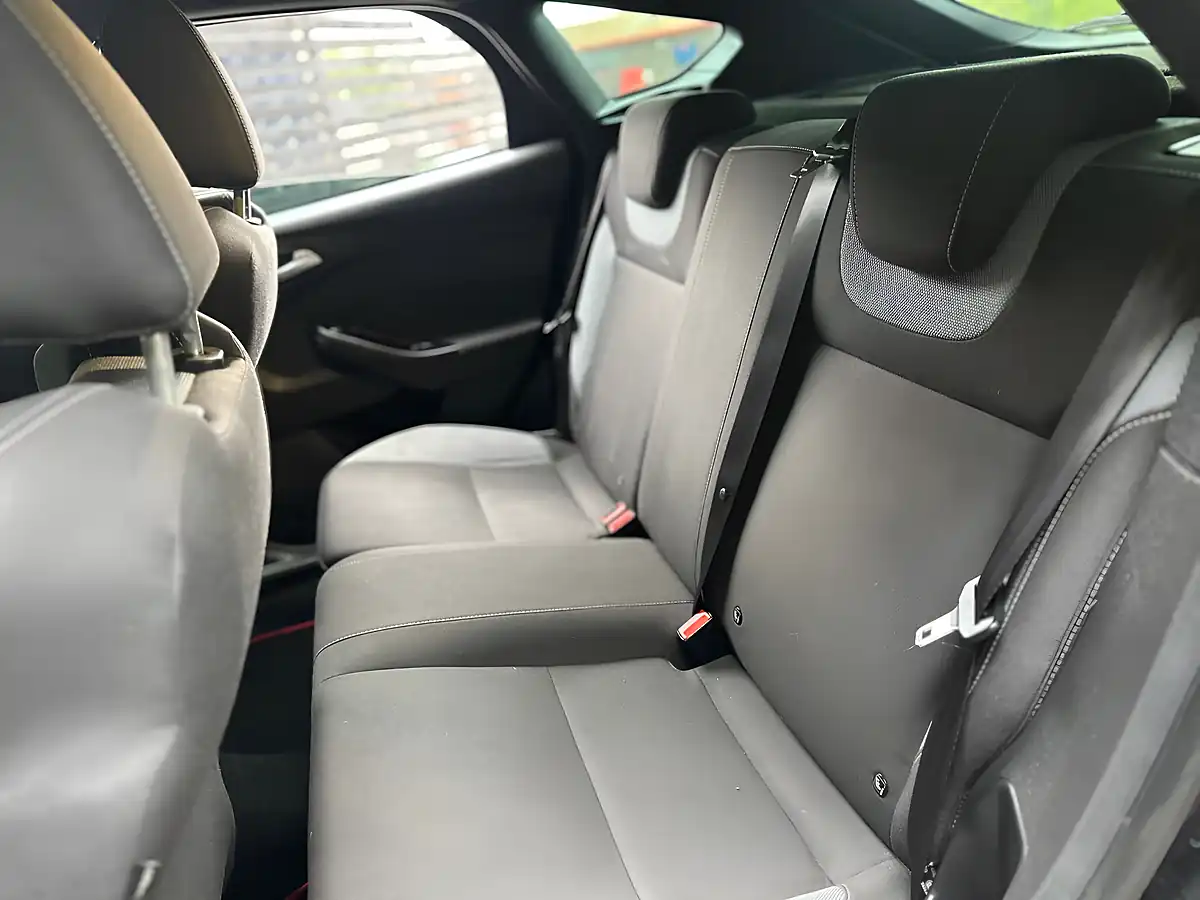 Used 2015 Ford Focus ST-1 Black - Interior and Exterior details 9