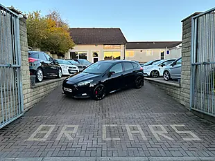 Used 2015 Ford Focus ST-2 Black - Interior and Exterior details 3