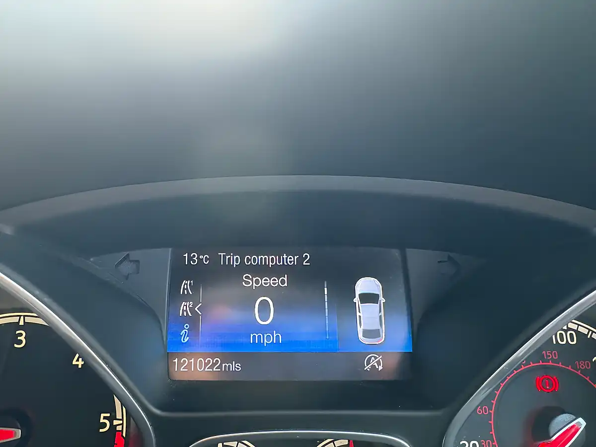 Used 2015 Ford Focus ST-2 Blue - Interior and Exterior details 18