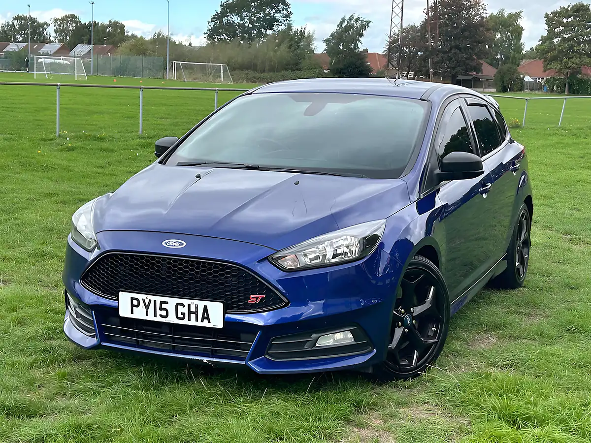 Used 2015 Ford Focus ST-2 Blue - Front View