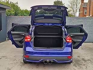 Used 2015 Ford Focus ST-2 Blue - Interior and Exterior details 12