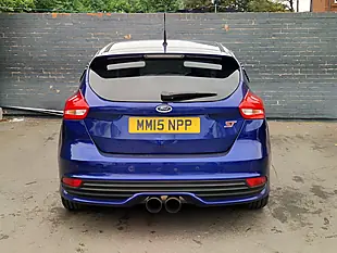 Used 2015 Ford Focus ST-2 Blue - Interior and Exterior details 9