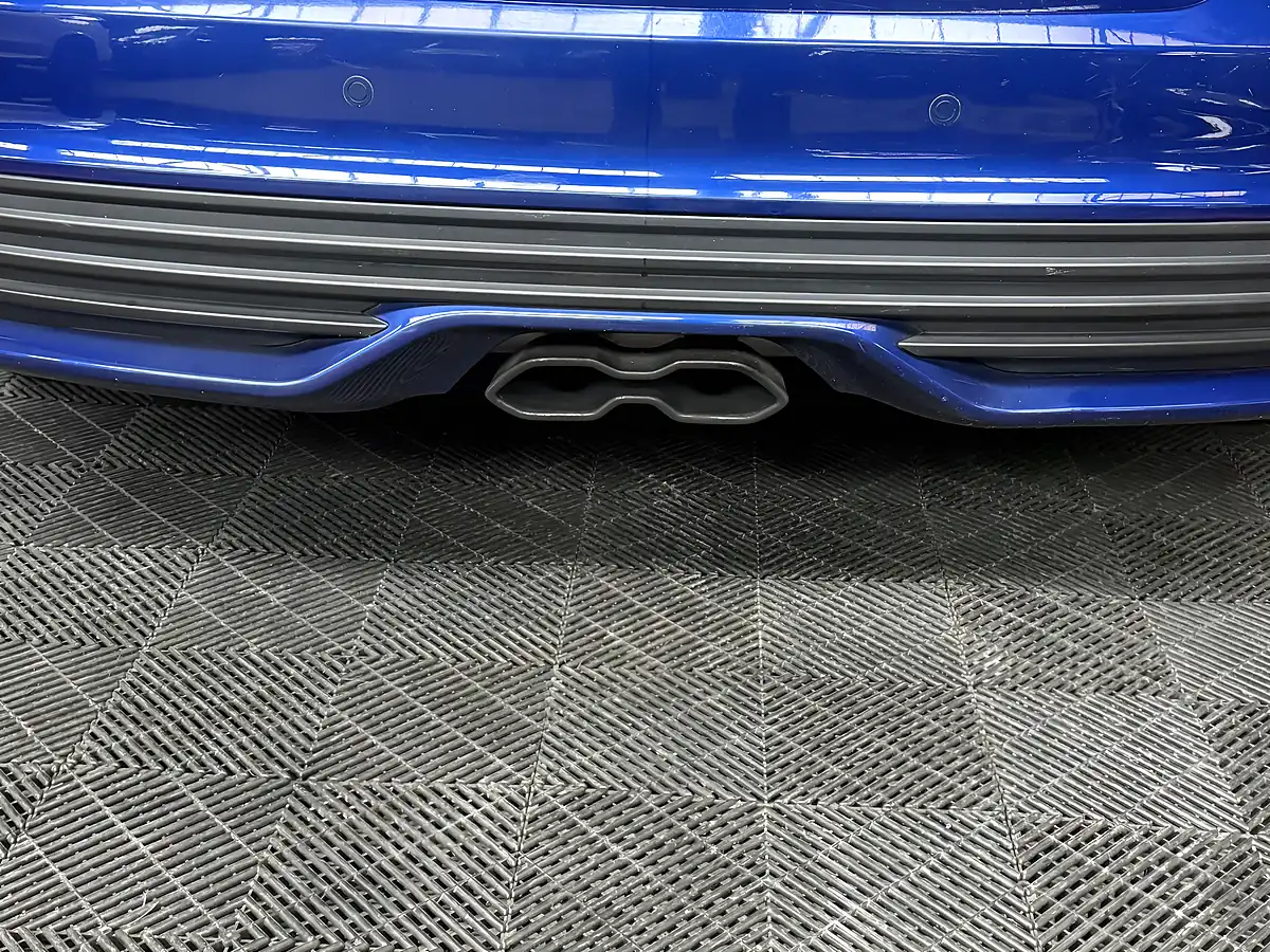 Used 2015 Ford Focus ST-2 Blue - Interior and Exterior details 11