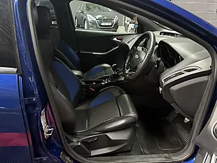 Used 2015 Ford Focus ST-2 Blue - Interior and Exterior details 14
