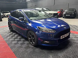 Used 2015 Ford Focus ST-2 Blue - Interior and Exterior details 2