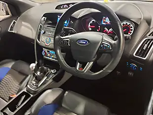 Used 2015 Ford Focus ST-2 Blue - Interior and Exterior details 18