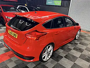 Used 2015 Ford Focus ST-2 Red - Interior and Exterior details 12