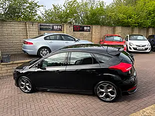 Used 2015 Ford Focus ST-2 Shadow Black - Interior and Exterior details 8
