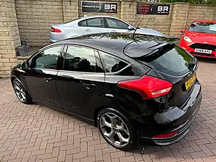 Used 2015 Ford Focus ST-2 Shadow Black - Interior and Exterior details 9