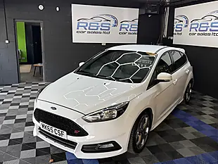 Used 2015 Ford Focus ST-2 White - Interior and Exterior details 16