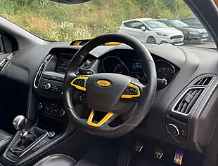Used 2015 Ford Focus ST-2 Yellow - Interior and Exterior details 10