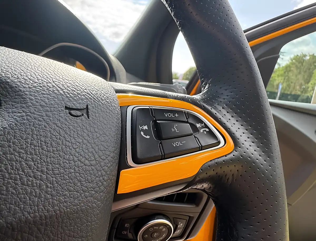 Used 2015 Ford Focus ST-2 Yellow - Interior and Exterior details 19