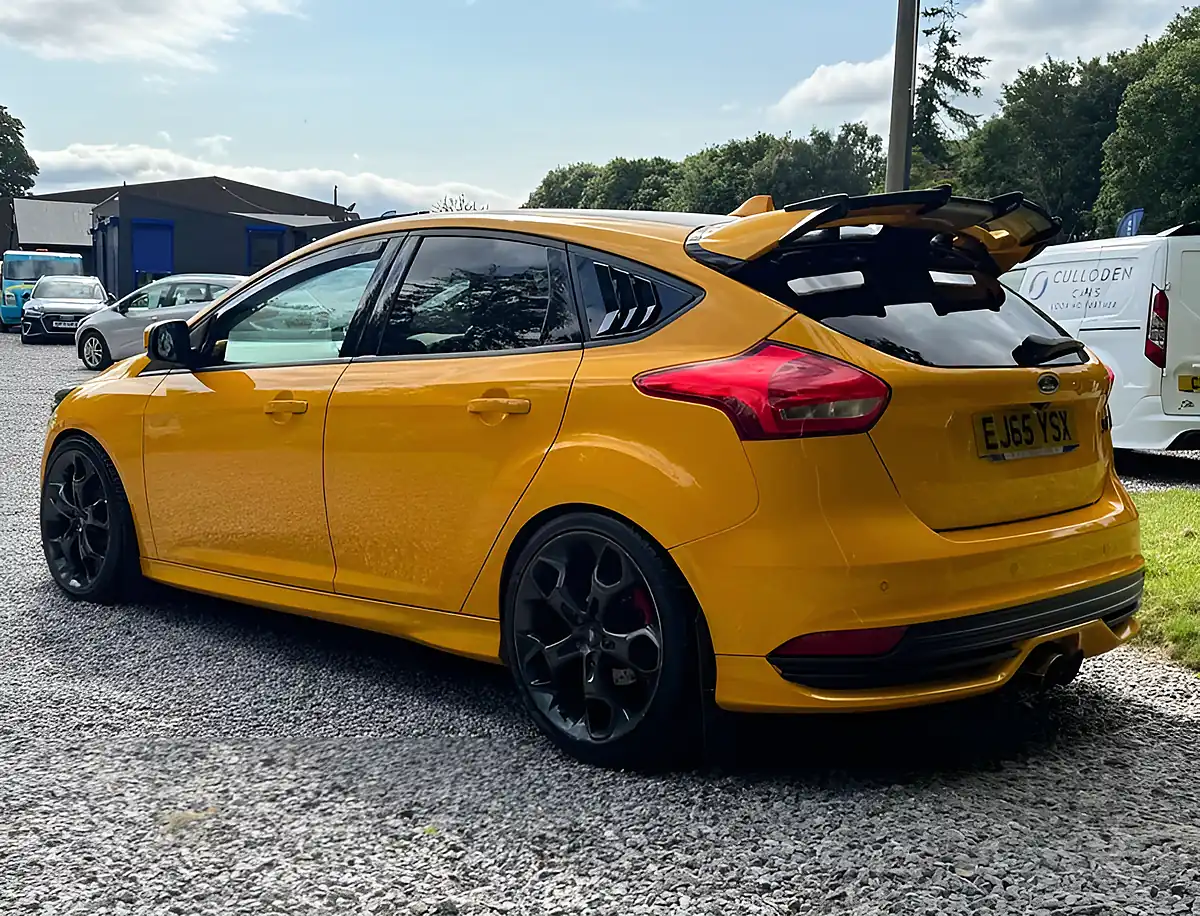 Used 2015 Ford Focus ST-2 Yellow - Interior and Exterior details 5