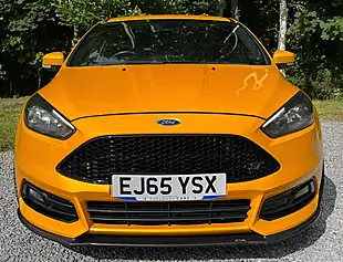 Used 2015 Ford Focus ST-2 Yellow - Interior and Exterior details 8