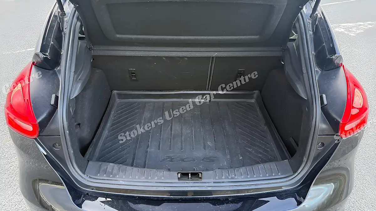 Used 2015 Ford Focus ST-3 Black - Interior and Exterior details 5