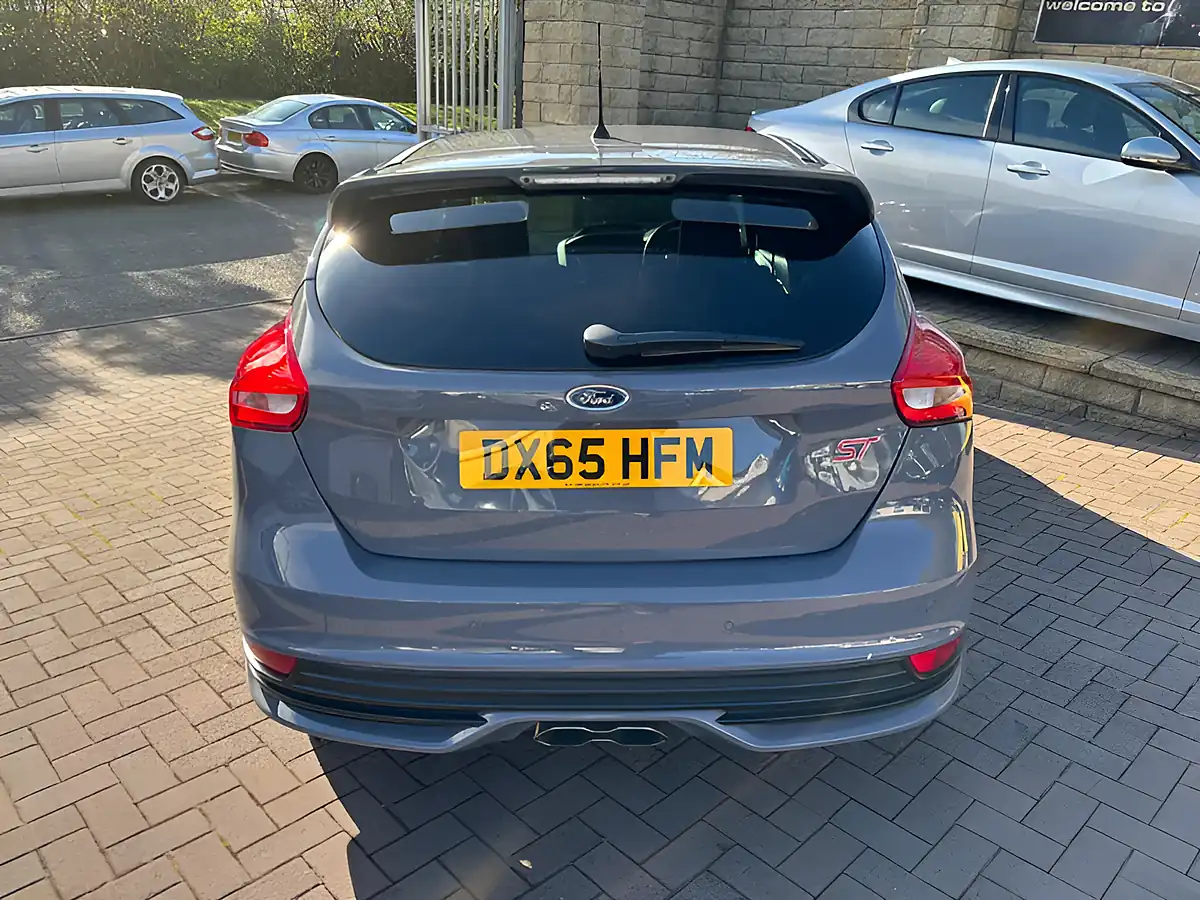 Used 2015 Ford Focus ST-3 Grey - Interior and Exterior details 10