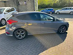 Used 2015 Ford Focus ST-3 Grey - Interior and Exterior details 13