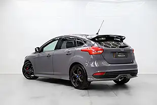 Used 2015 Ford Focus ST-3 Grey - Interior and Exterior details 10