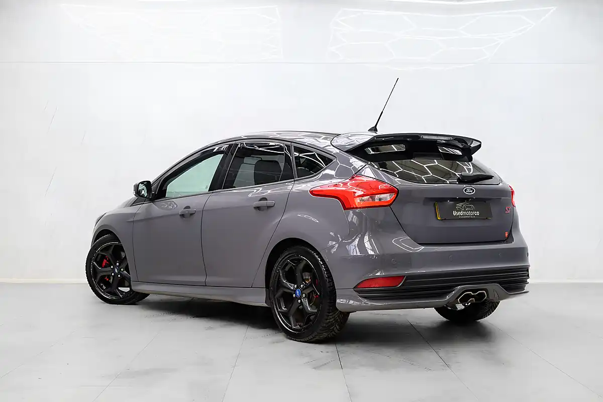 Used 2015 Ford Focus ST-3 Grey - Interior and Exterior details 10