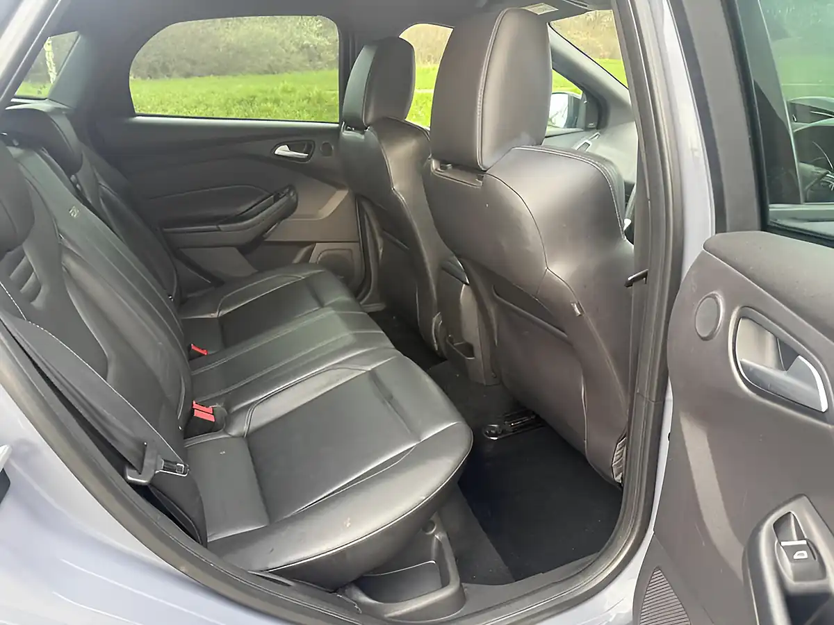 Used 2015 Ford Focus ST-3 Grey - Interior and Exterior details 13