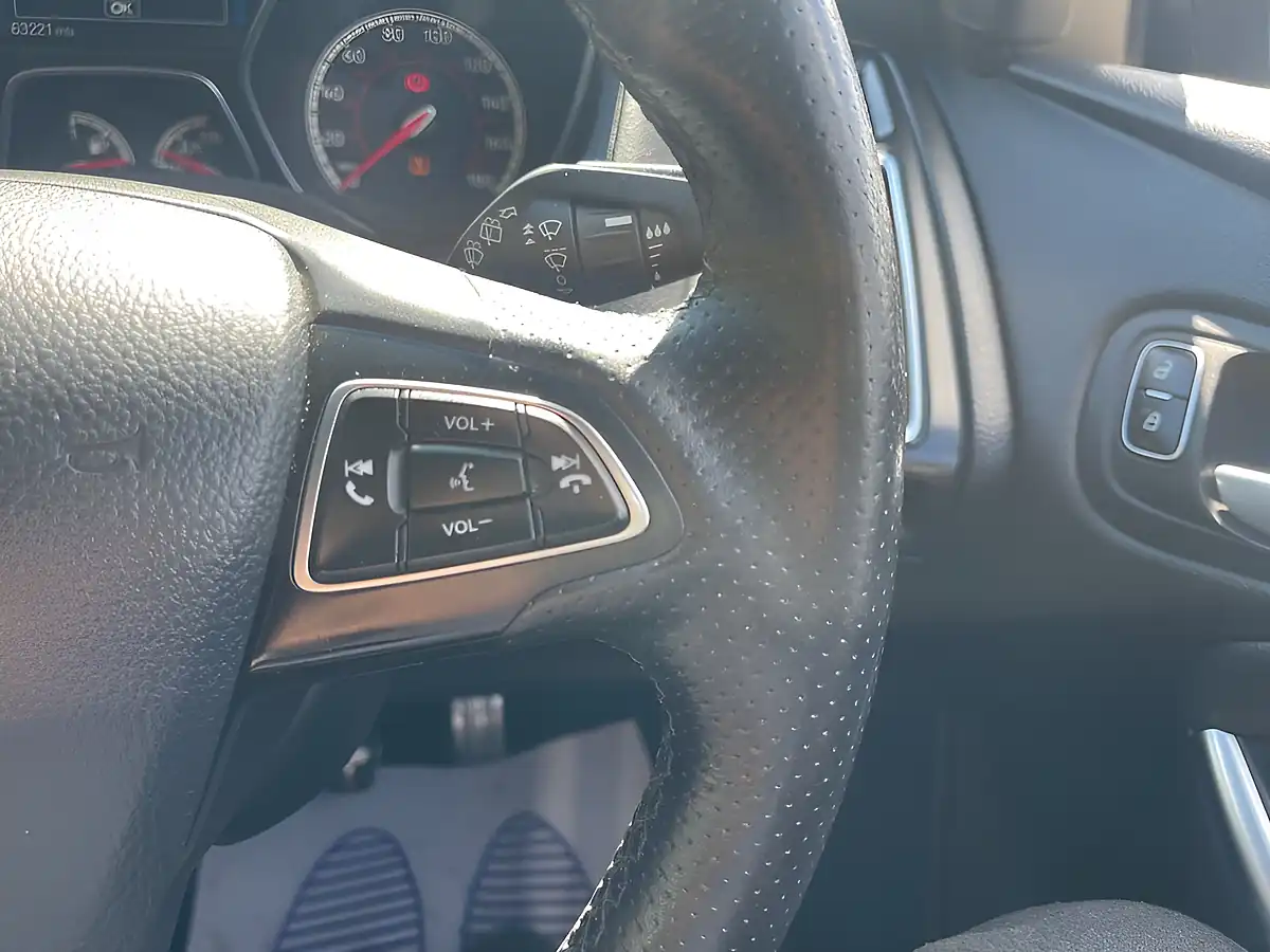 Used 2015 Ford Focus ST-3 Grey - Interior and Exterior details 15
