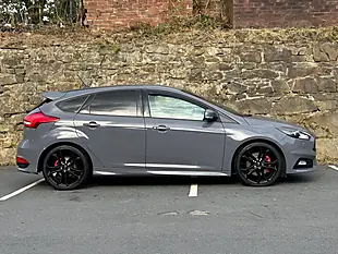 Used 2015 Ford Focus ST-3 Grey - Interior and Exterior details 6