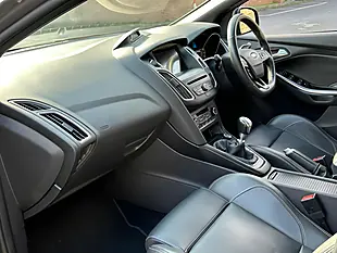 Used 2015 Ford Focus ST-3 Grey - Interior and Exterior details 9