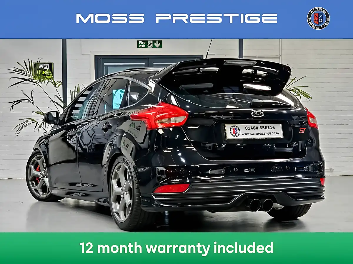 Used 2015 Ford Focus ST-3 Panther Black - Interior and Exterior details 2