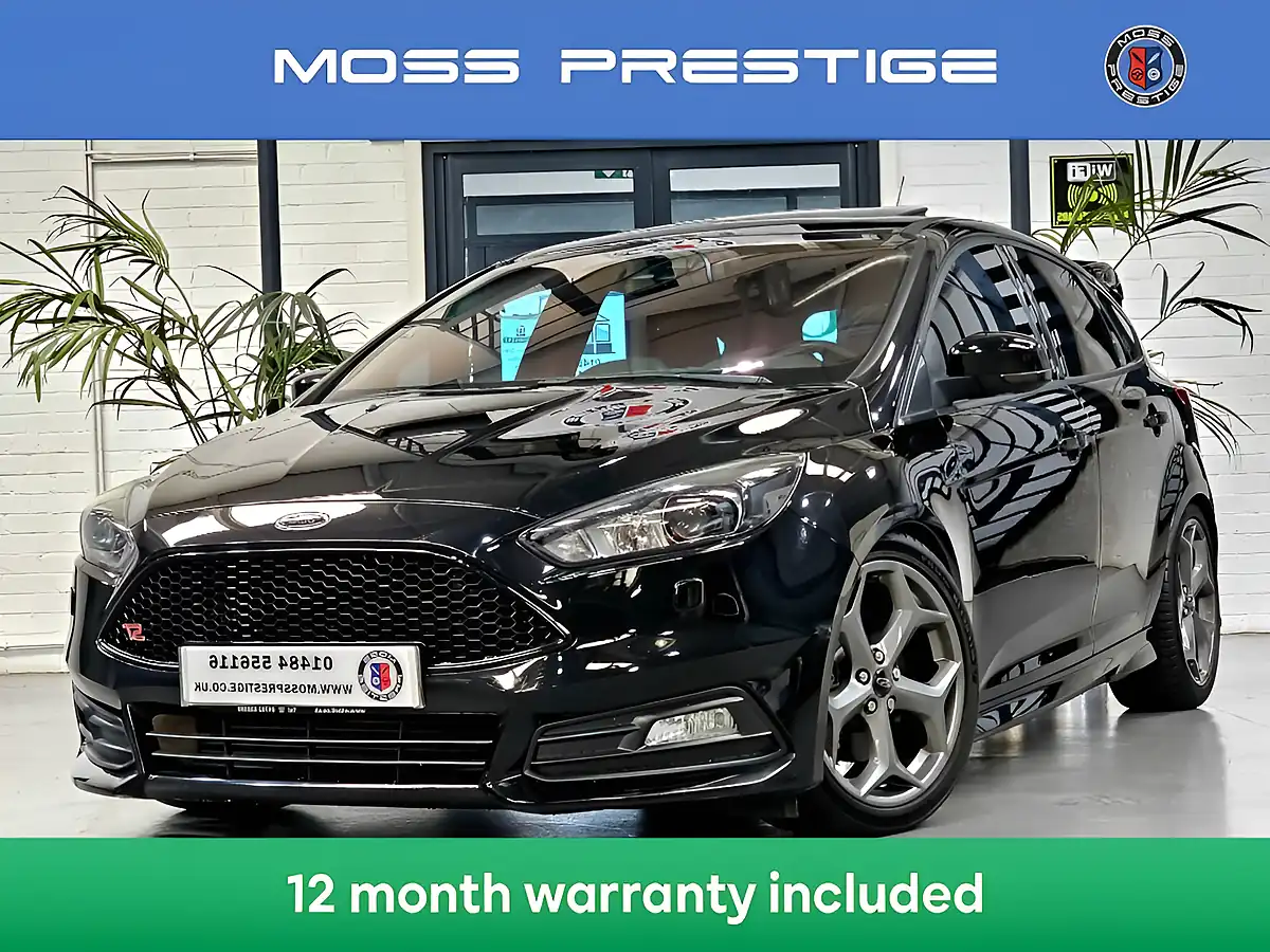 Used 2015 Ford Focus ST-3 Panther Black - Interior and Exterior details 3