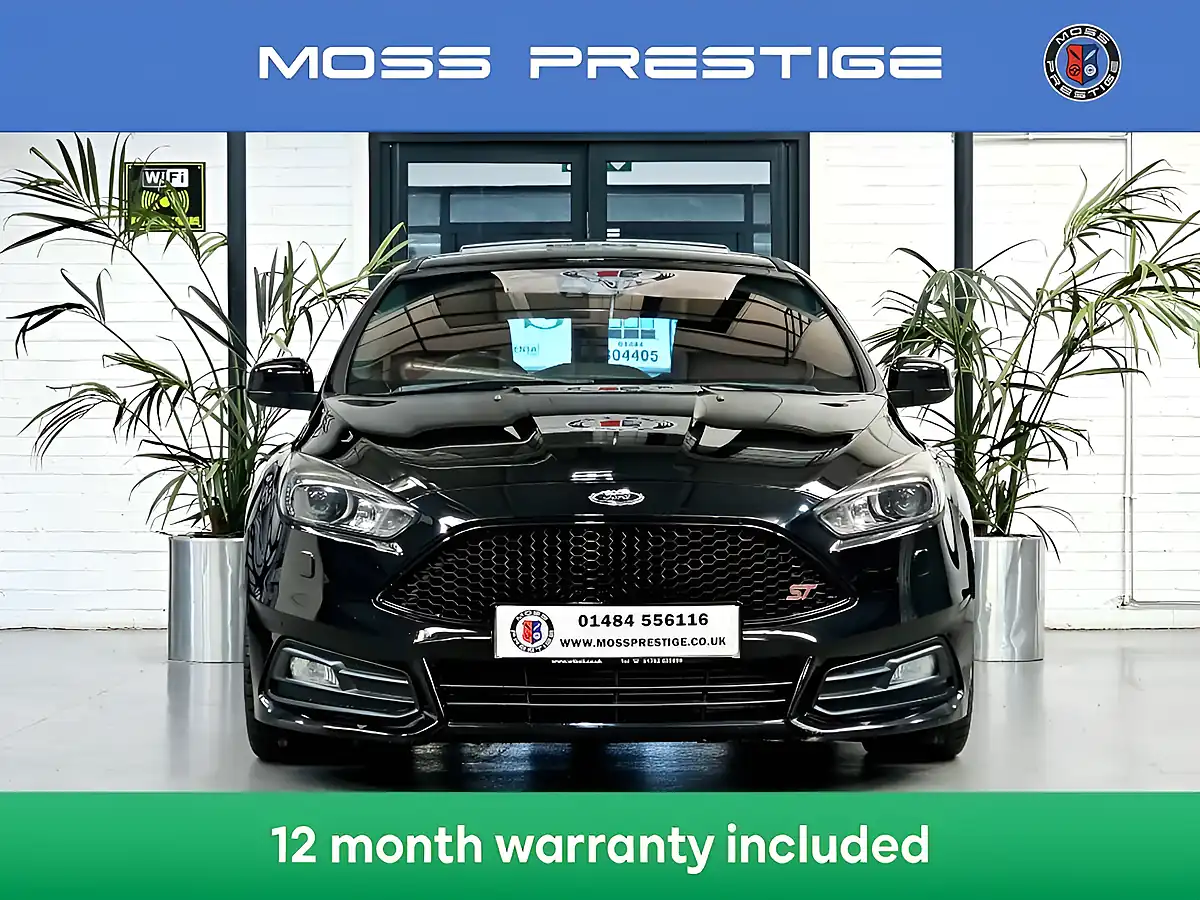 Used 2015 Ford Focus ST-3 Panther Black - Interior and Exterior details 4