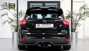 Used 2015 Ford Focus ST-3 Panther Black - Interior and Exterior details 7