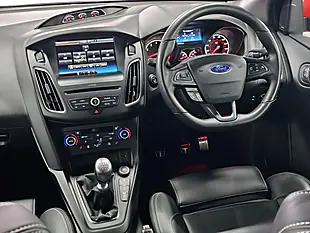 Used 2015 Ford Focus ST-3 Race Red - Interior and Exterior details 12