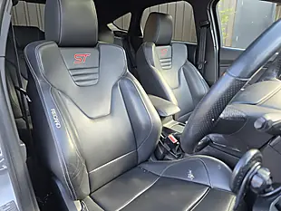 Used 2015 Ford Focus ST-3 Silver - Interior and Exterior details 6