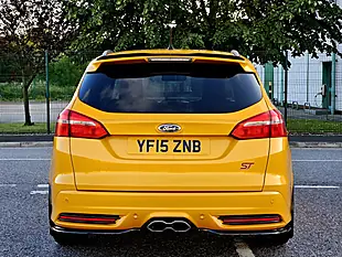 Used 2015 Ford Focus ST-3 Tangerine Scream - Interior and Exterior details 7