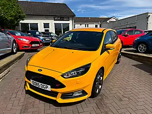 Used 2015 Ford Focus ST-3 Yellow - Interior and Exterior details 4