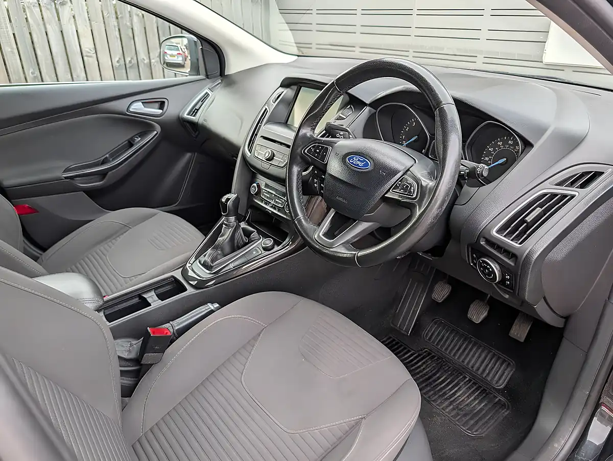 Used 2015 Ford Focus Titanium Black - Interior and Exterior details 16