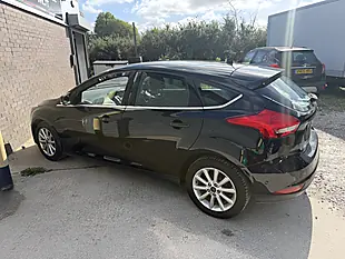 Used 2015 Ford Focus Titanium Black - Interior and Exterior details 12
