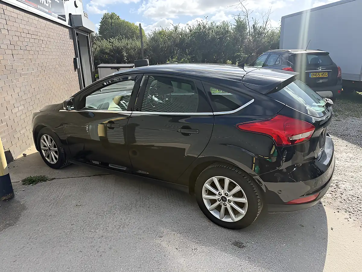 Used 2015 Ford Focus Titanium Black - Interior and Exterior details 12
