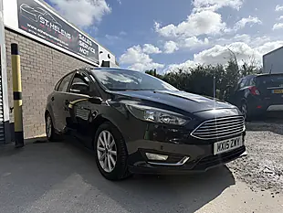 Used 2015 Ford Focus Titanium Black - Interior and Exterior details 2