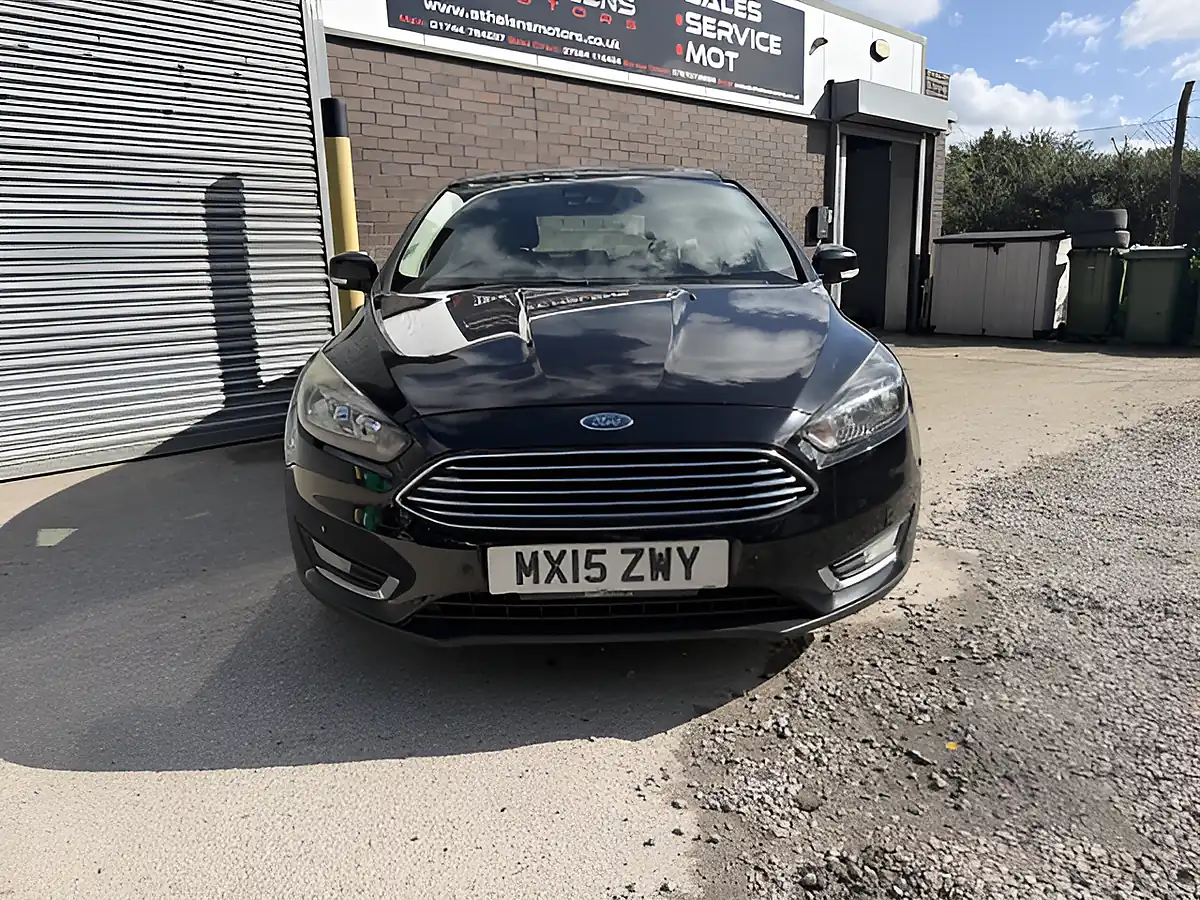 Used 2015 Ford Focus Titanium Black - Interior and Exterior details 3
