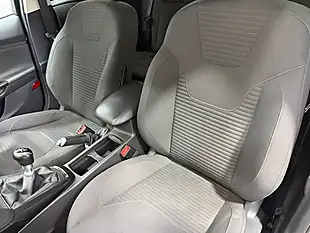 Used 2015 Ford Focus Titanium Black - Interior and Exterior details 13