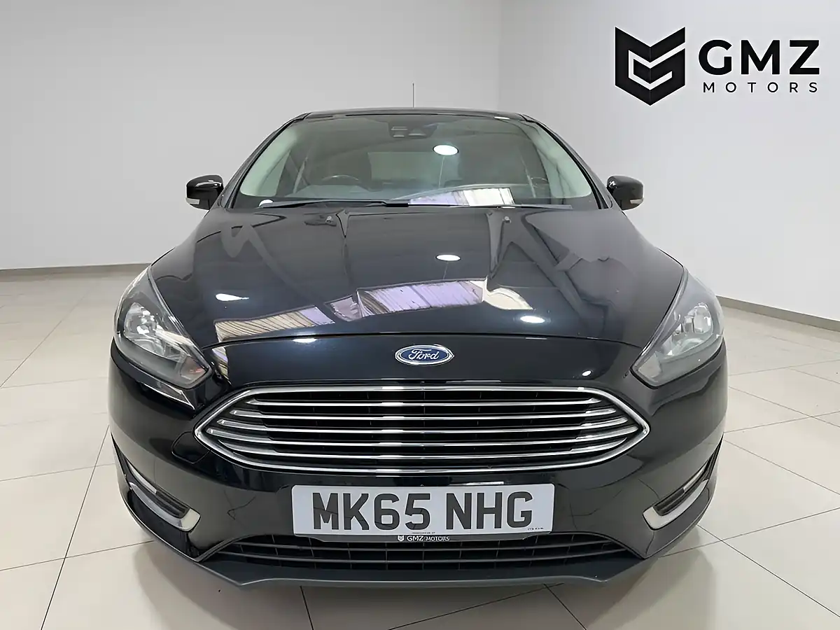 Used 2015 Ford Focus Titanium Black - Interior and Exterior details 2