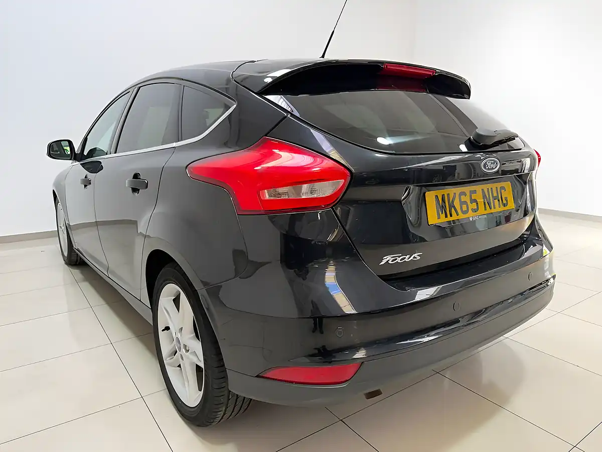 Used 2015 Ford Focus Titanium Black - Interior and Exterior details 6