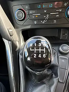 Used 2015 Ford Focus Titanium Blue - Interior and Exterior details 14