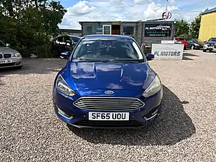 Used 2015 Ford Focus Titanium Blue - Interior and Exterior details 2