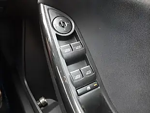 Used 2015 Ford Focus Titanium Blue - Interior and Exterior details 19